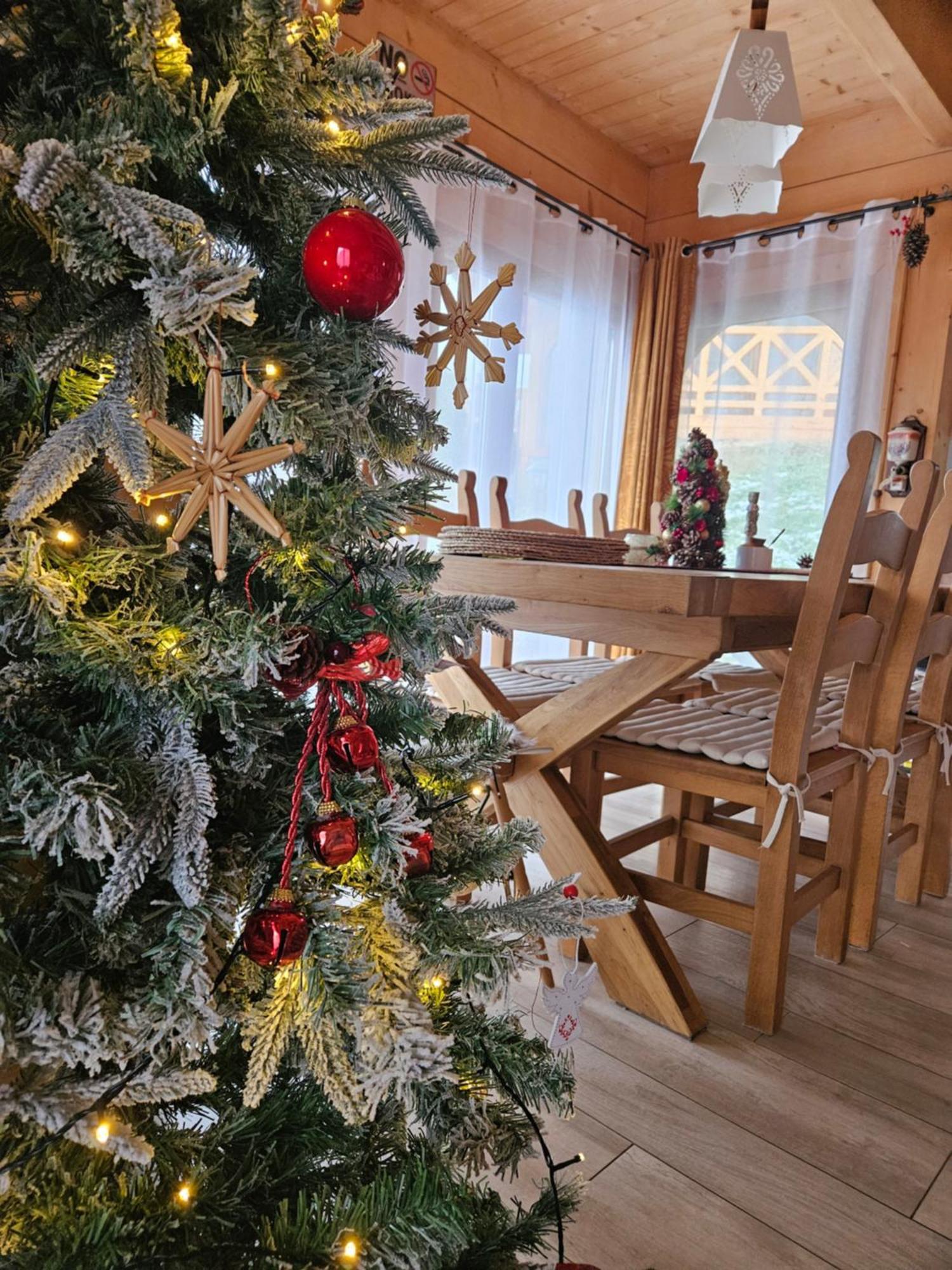 Góralska Chatka w Zakopanem Domek alpejski *