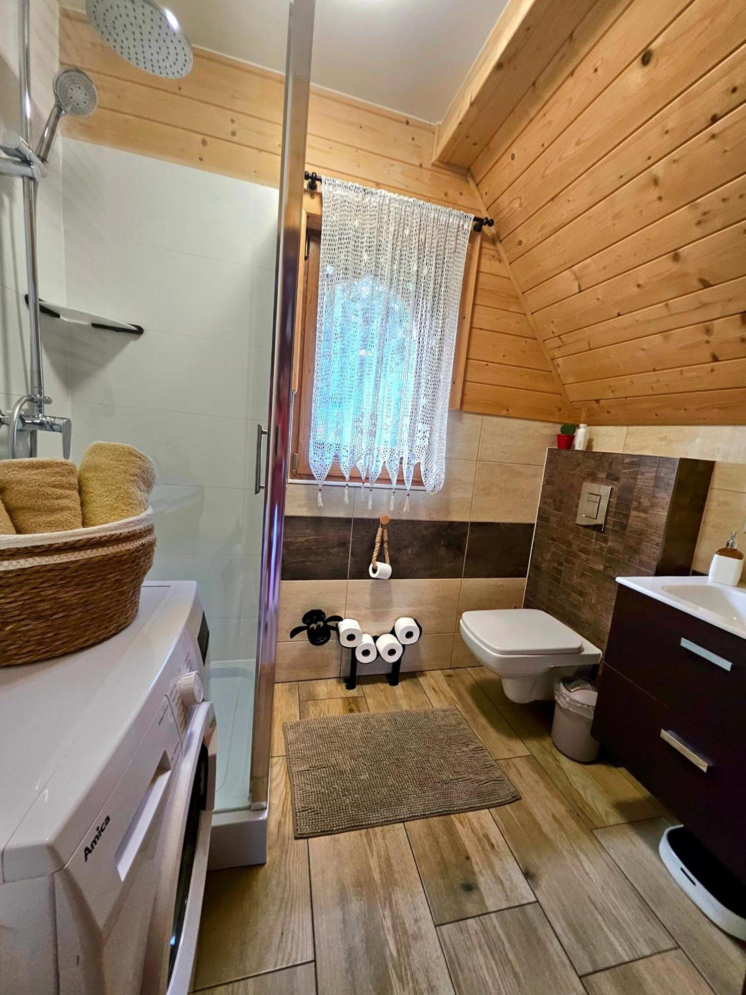 Góralska Chatka w Zakopanem Domek alpejski Zakopane