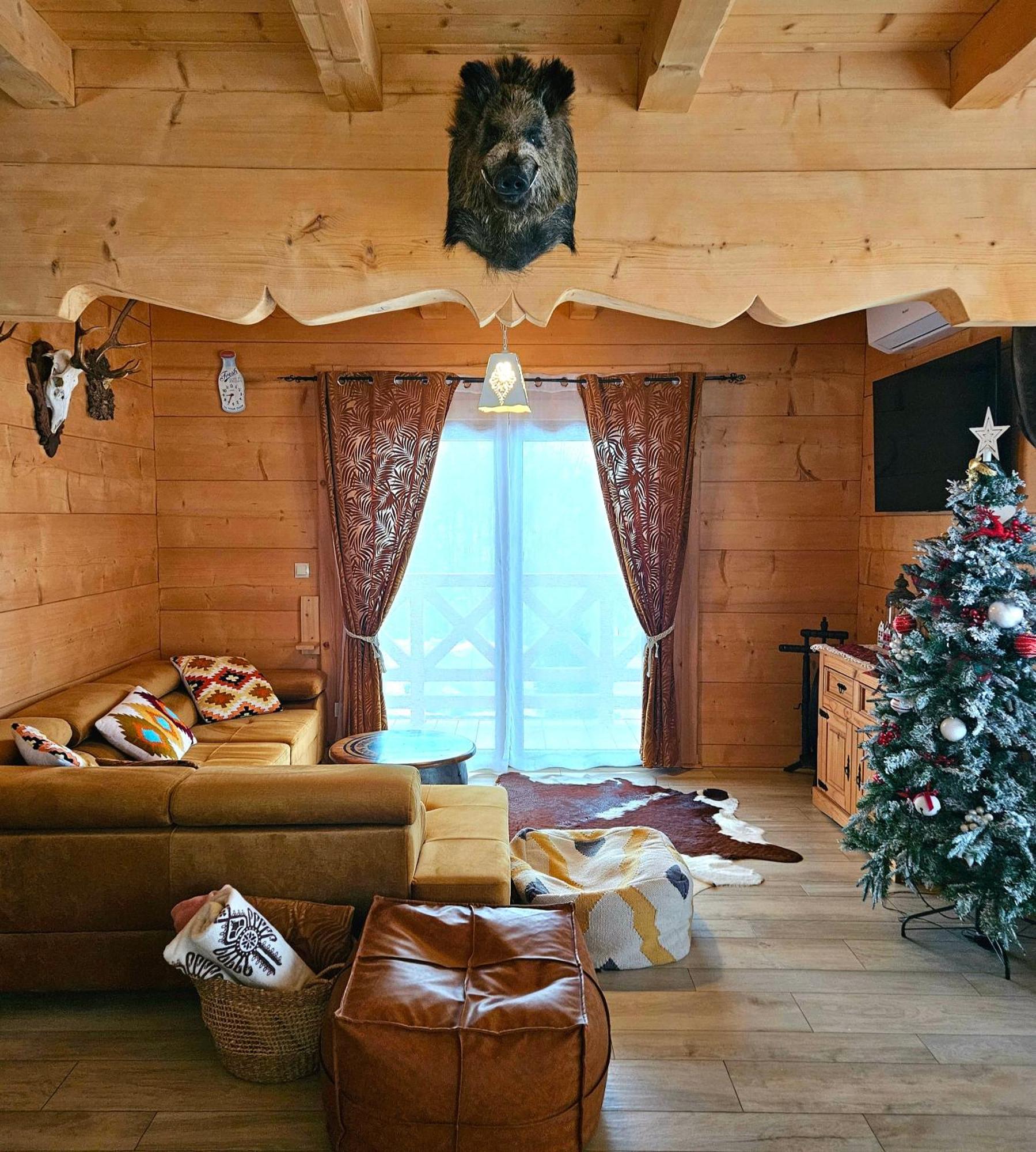 Goralska Chatka 2 Highland Cottage - Split Ac, Jacuzzi, Sauna, Private Parking, Mountains View, Garden, Zakopane Chalet